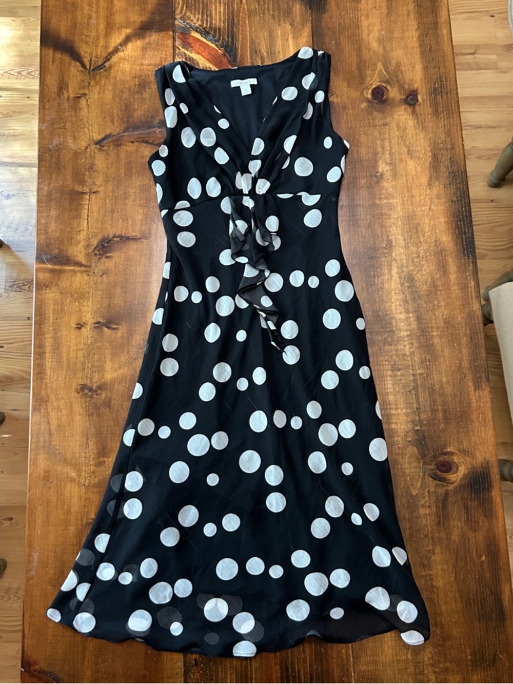 Black & White Polka Dot Ruffle V-Neck Midi Sleeveless Dress Size 8 DressBarn
